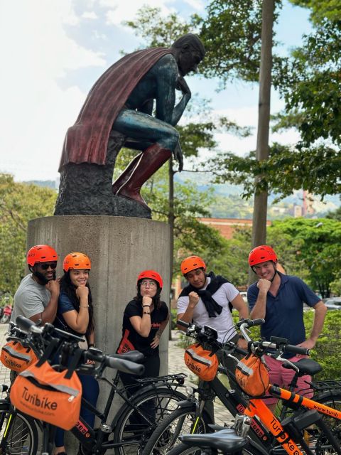 Medellín: City Tour by Electric Bike With Fruit & Coffee