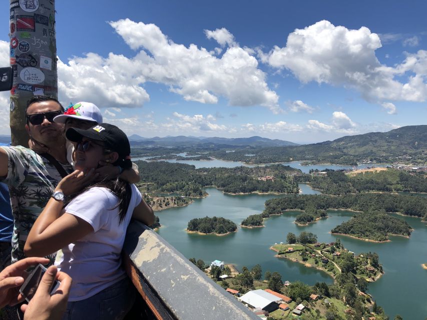 1 medellin private guatape with penol tickets and boat ride Medellín: Private Guatapé With Peñol Tickets and Boat Ride