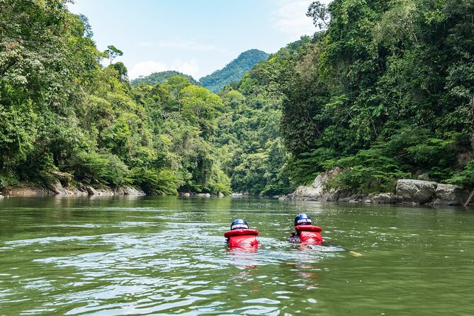 Medellin to Rio Verde 2-Day Hiking, Rafting, and Camping Tour  – Medellín