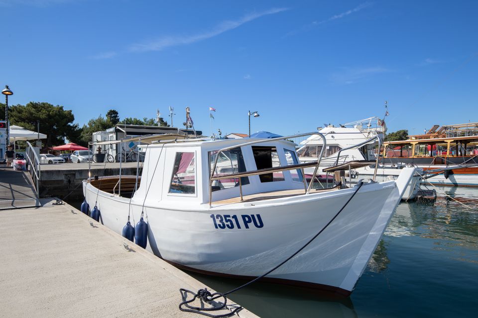 1 medulin private boat tour with swimming caves and islands Medulin: Private Boat Tour With Swimming, Caves, and Islands