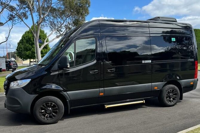 Melbourne CBD Hotel to Airport Private Minibus Transfer