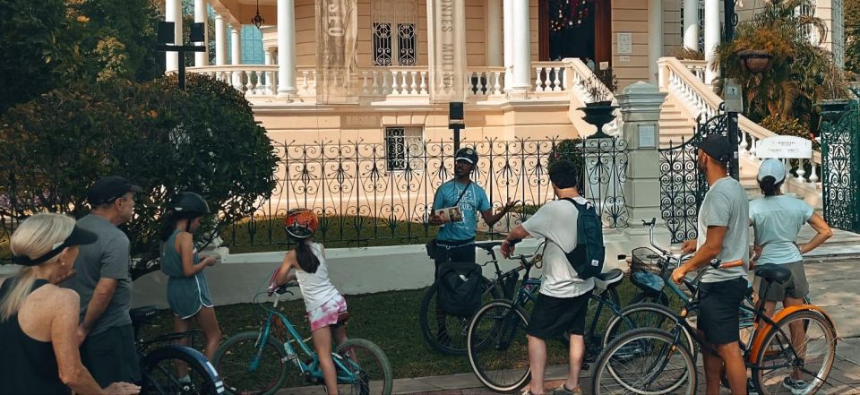 1 merida montejo boulevard and historic center bike tour Mérida: Montejo Boulevard and Historic Center Bike Tour