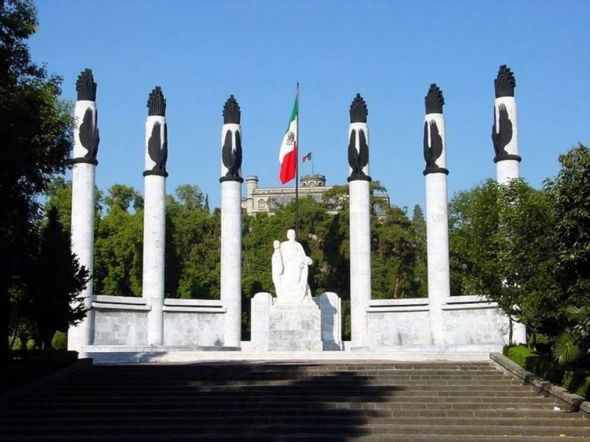 1 mexico city chapultepec park bike Mexico City: Chapultepec Park Bike Experience