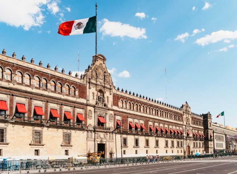 Mexico City: Full-Day Hop-on/Hop-off Bus Tour