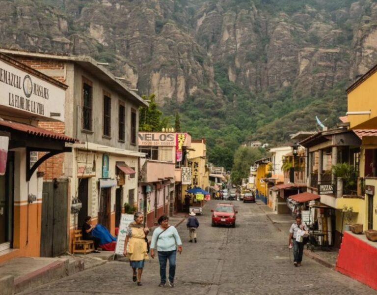 Mexico City Private Tepoztlán Tour: Explore Ancient Ruins