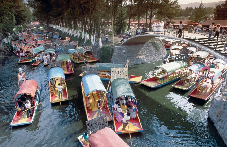 Mexico City: The Magic of Xochimilco & Frida Kahlo Museum