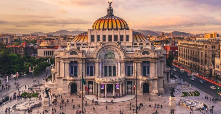 Mexico City’s Historical Sights: Audio Guided Walking Tour