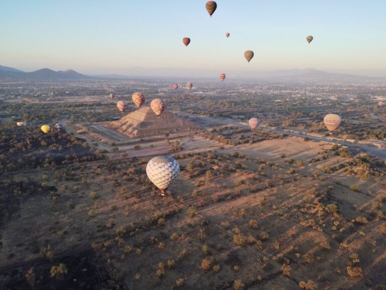 México: Pyramids of Teotihuacán & Basilica of Guadalupe