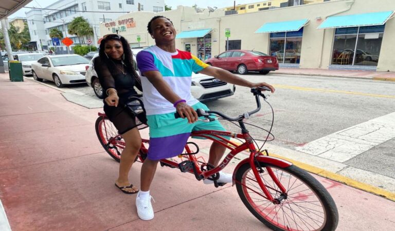 Miami Beach: South Beach Tandem Bike Rental