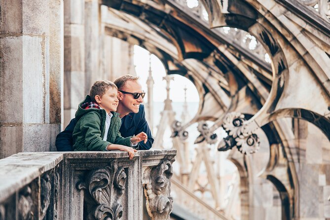 1 milan private tour duomo sforza castle gelato tasting Milan Private Tour - Duomo, Sforza Castle & Gelato Tasting