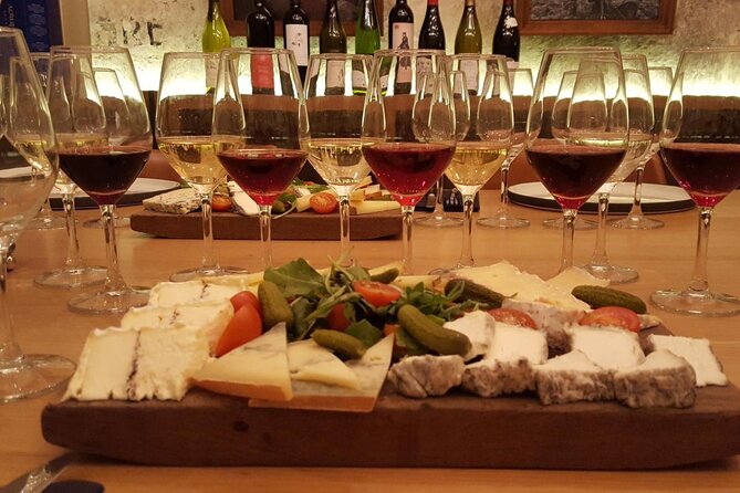 Montmartre Cheese and Wine Tasting Walking Tour