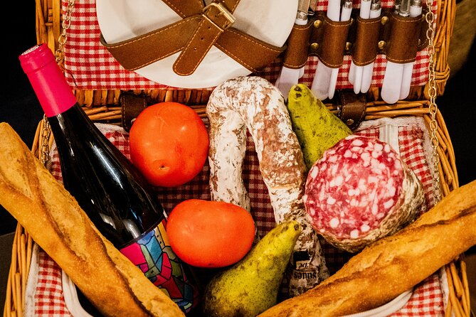 Montmartre Gourmet Private Picnic Basket Experience