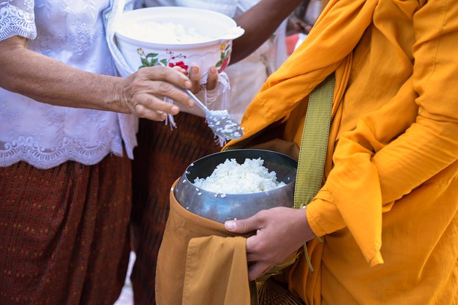 1 morning buddhist almsgiving grand palace and flower market tour in bangkok Morning Buddhist Almsgiving, Grand Palace and Flower Market Tour in Bangkok