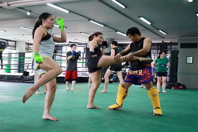 Muay Thai (Thai Boxing) Lesson With Private Transfer From Bangkok