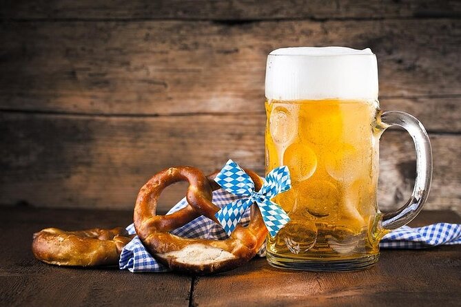 Munich City Walk and Oktoberfest Tour With Beer Tent Reservation