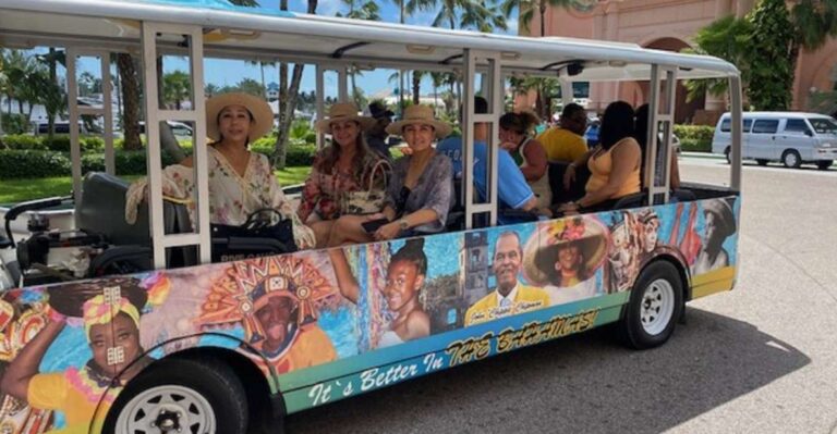 Nassau: Bahamas Culture Tour With Electric Trolley and Water