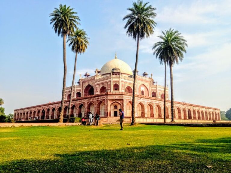 New and Old Delhi City Full Day Private Tour – 8-10 Hours