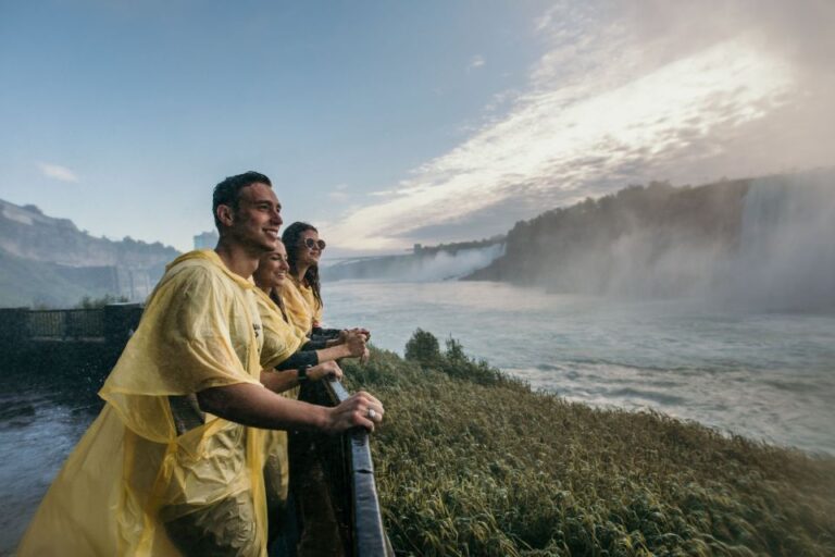 Niagara Falls: Tour, Journey Behind the Falls & Skylon Tower