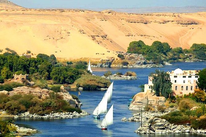 Nile Cruise: Aswan-Luxor 4-Day 5-Star Boat With Entry Fees