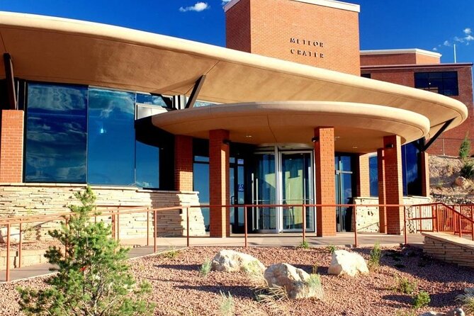 Northern Arizona Meteor Crater and Walnut Canyon From Phoenix – Private Tour