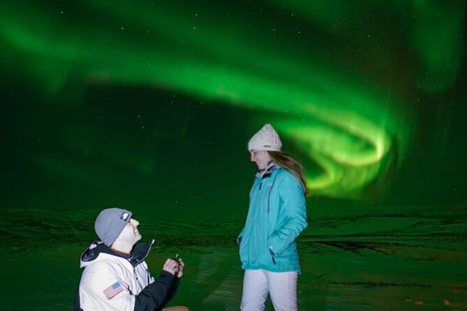 Northern Lights Guided Tour With Professional Photos