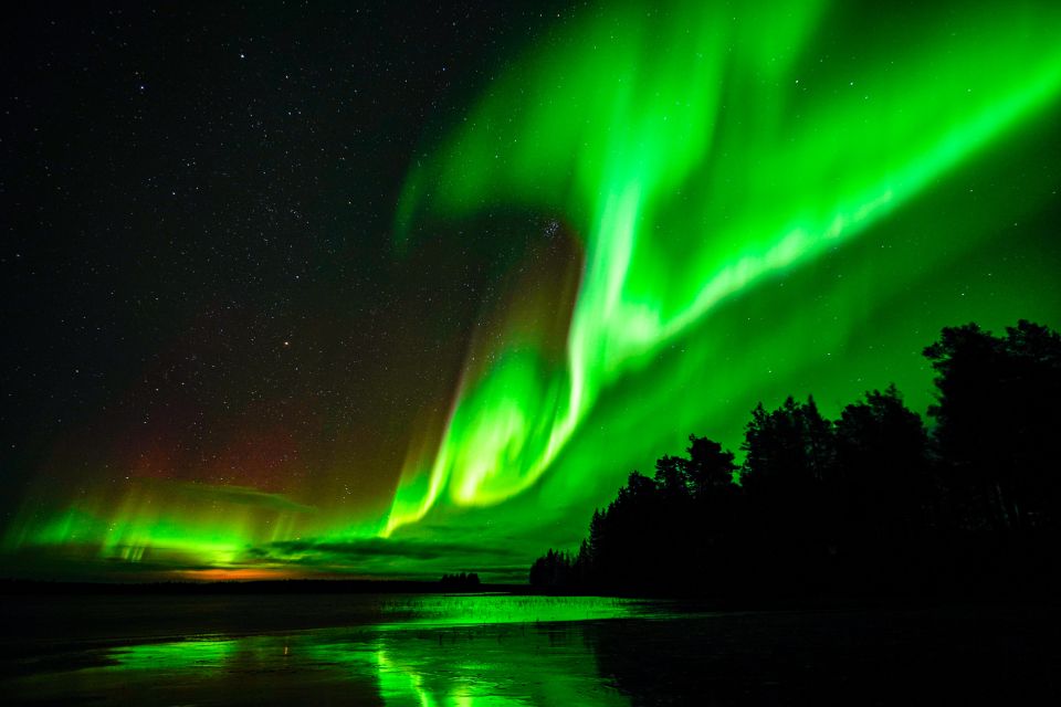 Northern Lights Hunting Adventure in Lapland - Experience Highlights