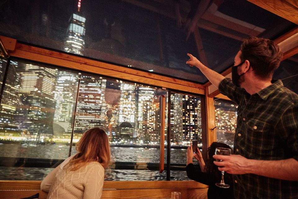 1 nyc city lights yacht cruise with drink included NYC: City Lights Yacht Cruise With Drink Included