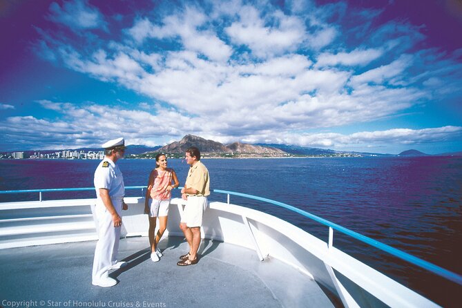 1 oahu whale watching cruise with breakfast or lunch option Oahu Whale-Watching Cruise With Breakfast or Lunch Option