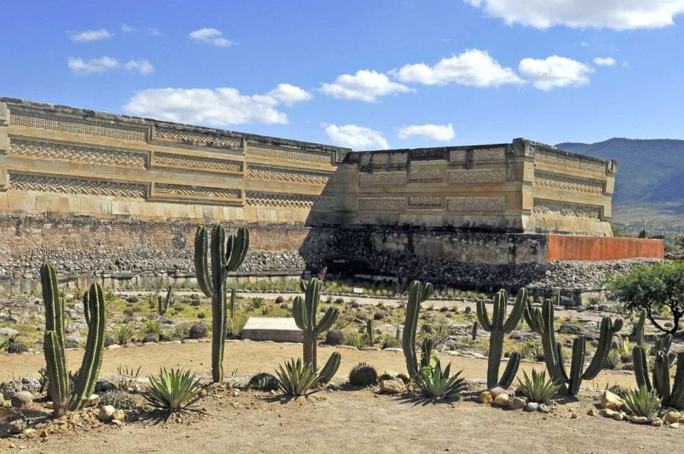 Oaxaca: Mitla Skip-the-Line Ticket