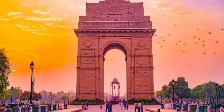 Old & New Delhi City Guided Day Trip