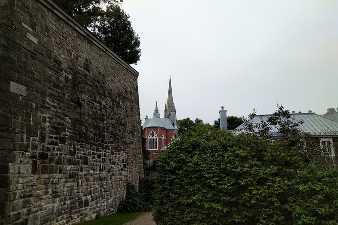 Old Quebec City Private Walking Tour: History and Nature