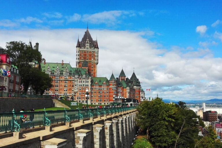 Old Québec: First Discovery Walk and Reading Walking Tour