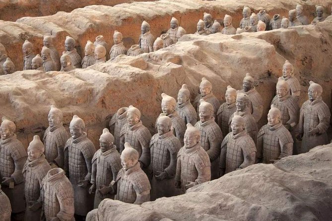 One-Day Private Tour of Xian Terra-Cotta Warriors and City Wall