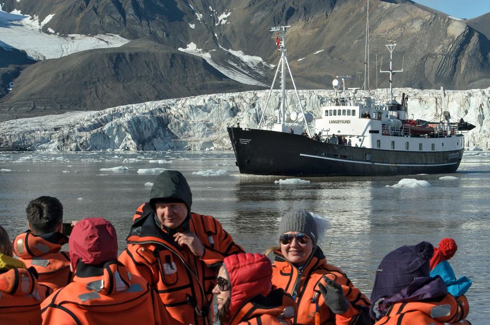 1 one day trip to the ghost town of pyramiden by open boat One-Day Trip to the Ghost Town of Pyramiden by Open Boat