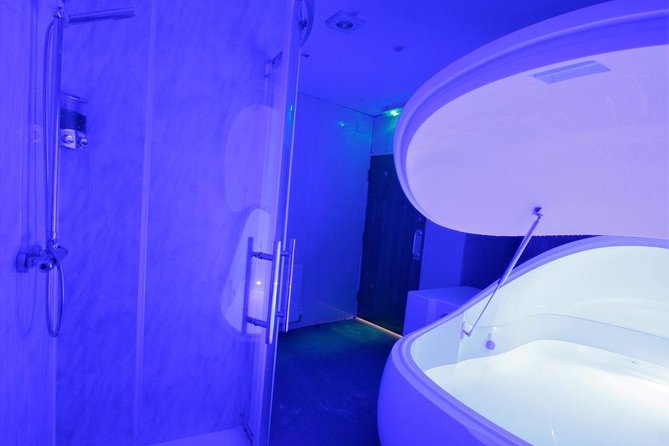 One Hours Floatation Experience – Relax and Unwind…