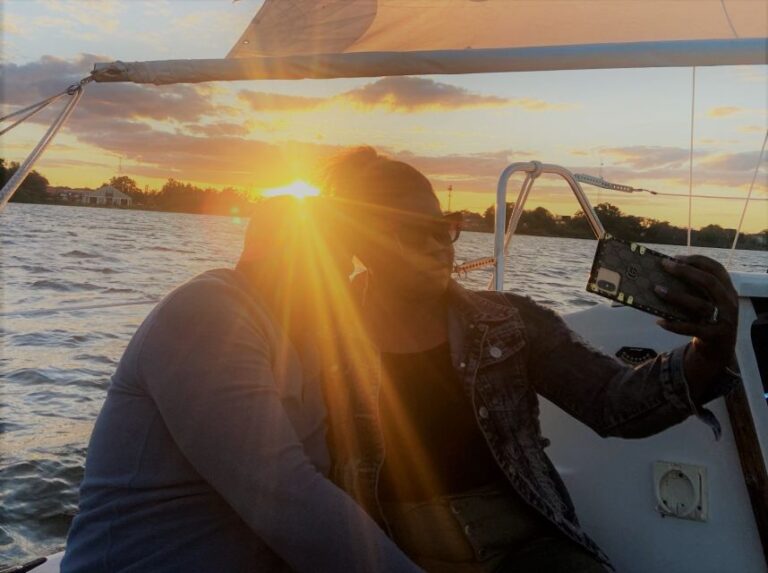 Orlando: Private Sunset Sailing Trip on Lake Fairview