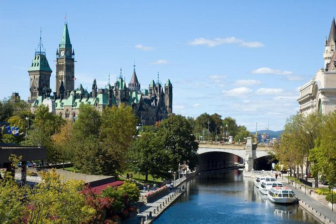 Ottawa City Tour by Land and Water