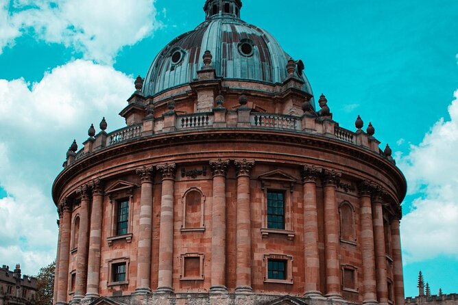 Oxford Walking Tour – Discover Its University and Traditions