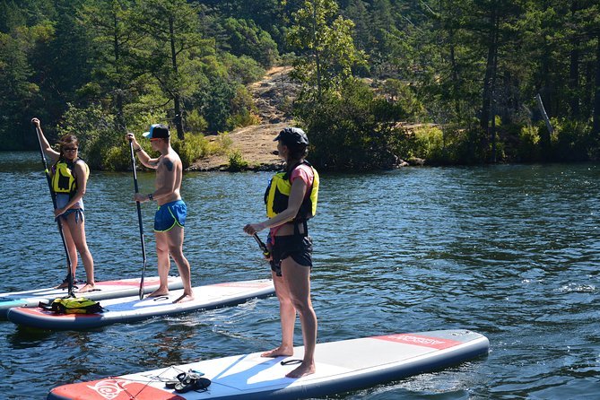 Paddling Thetis Lake