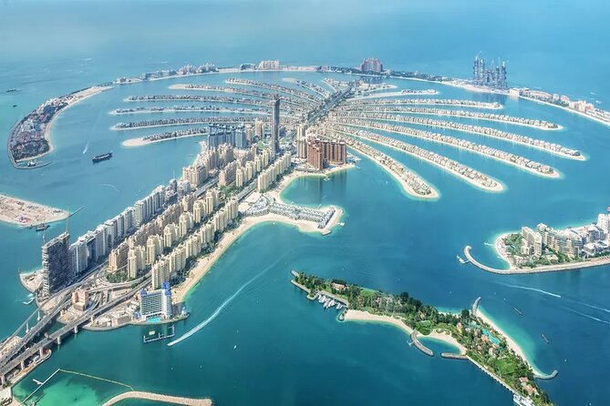 Palm Jumeirah Island Tour With Revolving 360″ View From the View at the Palm !