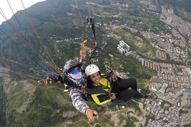Paragliding Experience L Half Day Tour From Medellin