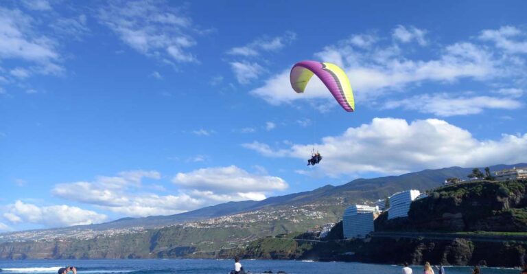 Paragliding in Puerto De La Cruz: Start From 2200m High