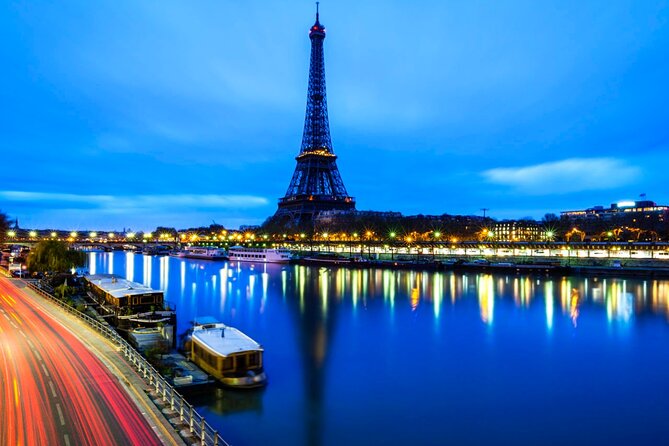 Paris 3-Hour Private Tour Including Seine River Cruise