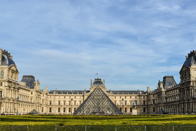 Paris Private City Tour With Hotel Apartment Pickup & Drop off Included