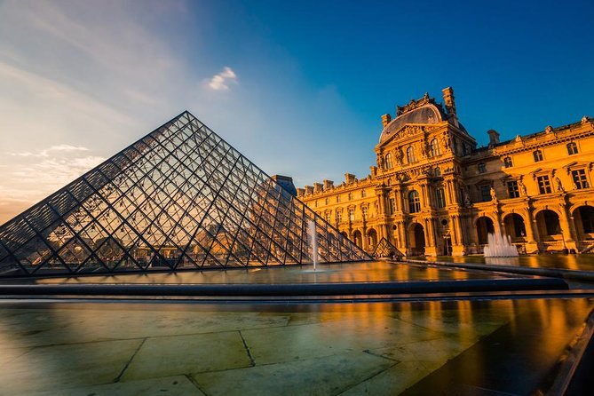 Paris Private Half Day Tour Including Louvre Museum (Luxury Van)