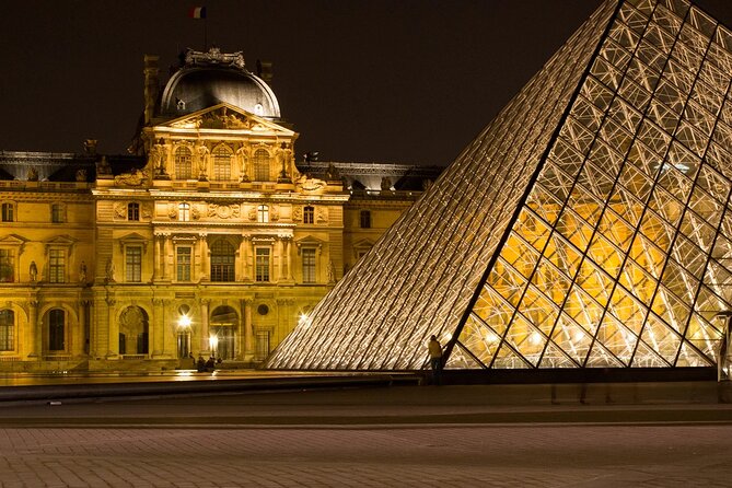 Paris Tour, Dinner Cruise & Galeries Lafayette With CDG Transfers