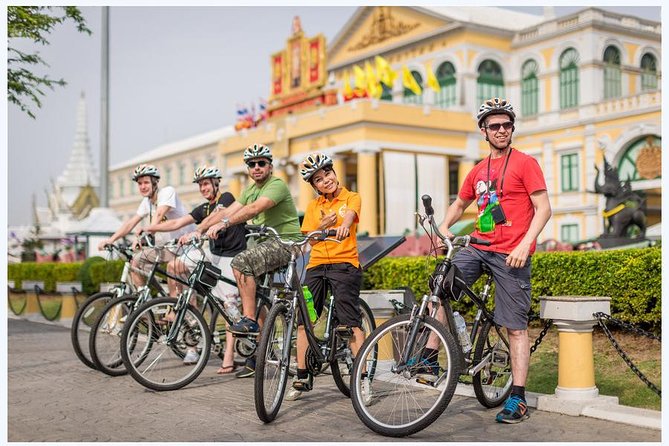 Past and Present Bike Tour of Bangkok