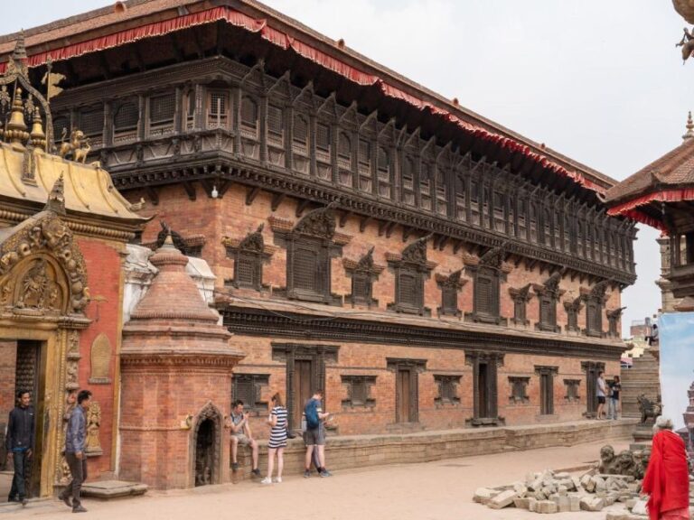 Patan – Bhaktapur Guided Tour With Private Vehicle