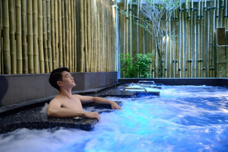 Pattaya: All-Day Pass to Let’s Relax Spa and Onsen