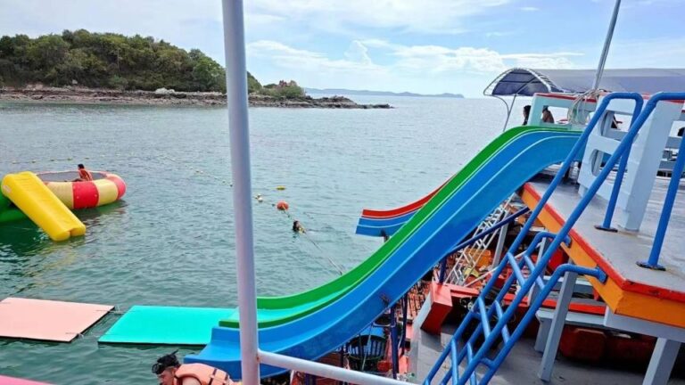[Pattaya Coral Island Day Trip] Speedboat Round Trip to Coral Island, Including a Fresh Seafood Lunch on the Island and Optional Purchase of Seven Exciting Water Activities